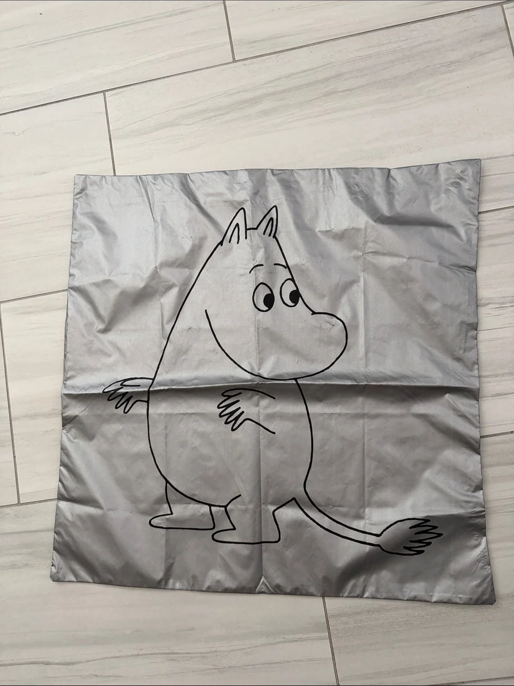 Moomin Print Garment Bag Dust Cover - Protective Storage Travel Bag